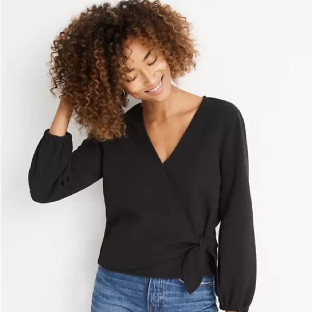 Madewell texture and thread crepe wrap top black